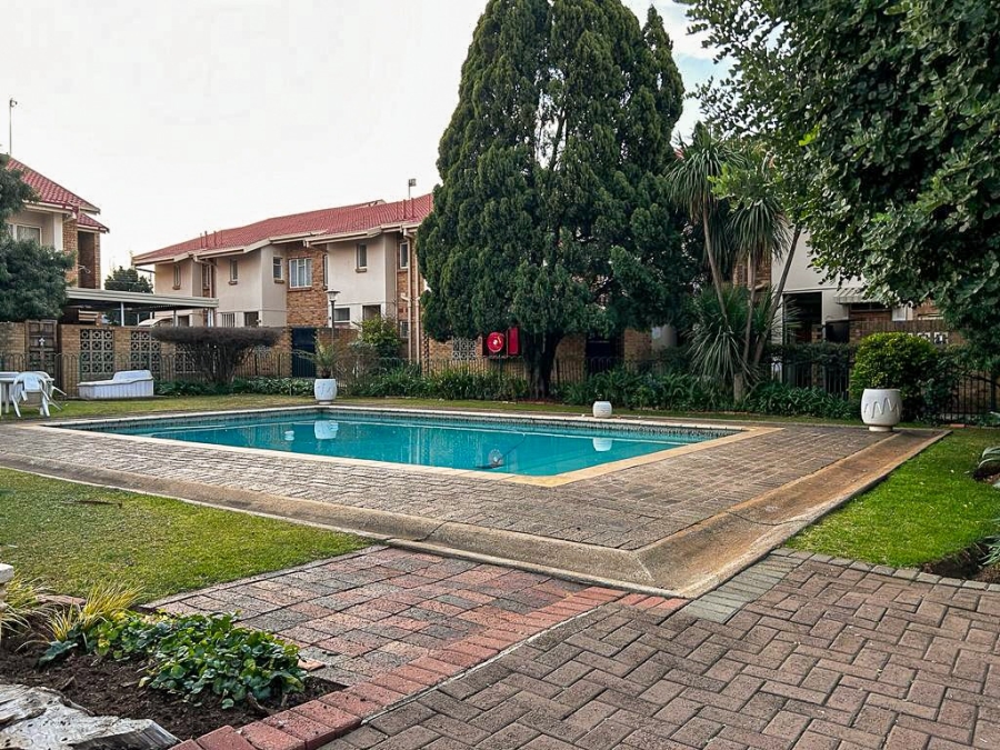 2 Bedroom Property for Sale in Potchefstroom North West